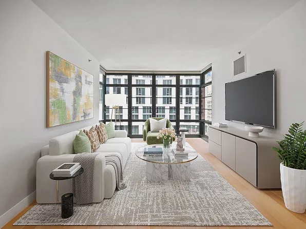50 W 30th St APT 8A, New York, NY 10001