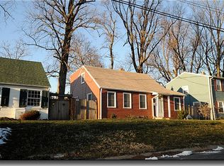 3009 Findley Rd, Kensington, MD 20895