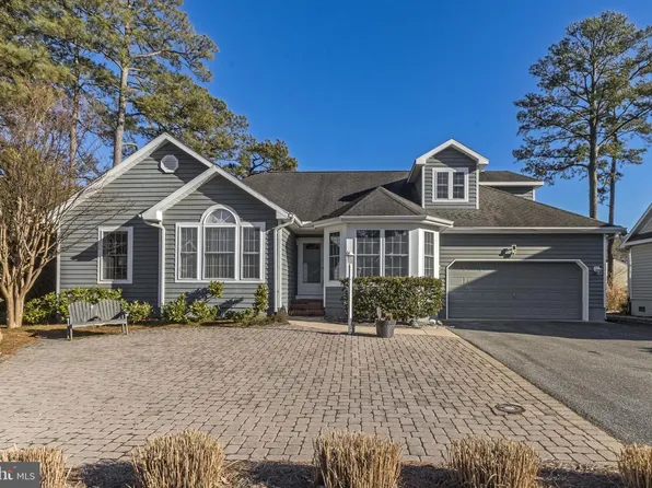 844 Glen Dr, Bethany Beach, DE 19930