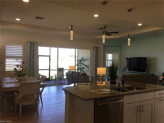5th image of 10413 Fontanella Dr