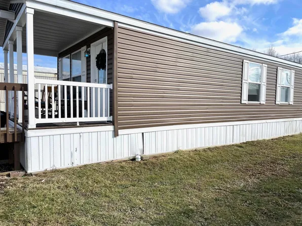 10694 E State Route 762 #64M, Lockbourne, OH 43137