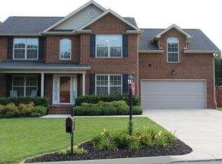 6079 Whisper Ridge Ln, Corryton, TN 37721