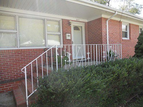 5th image of 3571 Tennessee Ave