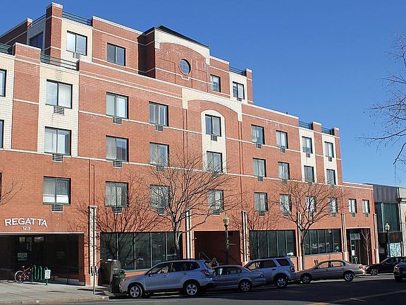 2nd image of 123 Mamaroneck Ave