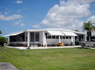 1562 Blue Heron Dr, Englewood, FL 34224