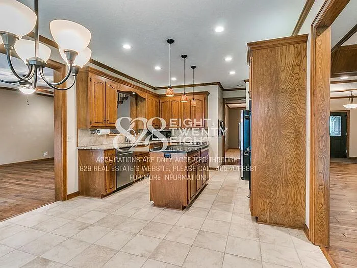 3723 Barwick Ct — Photo 38