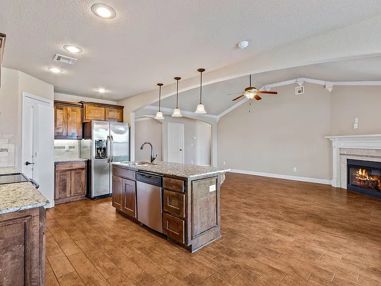 3100 SW Fernwood Ave — Photo 17