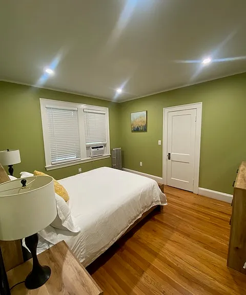371 Lexington St #2 — Photo 12