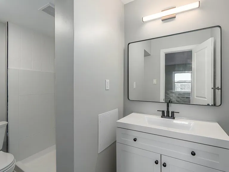 Fairmont Place — Photo 14