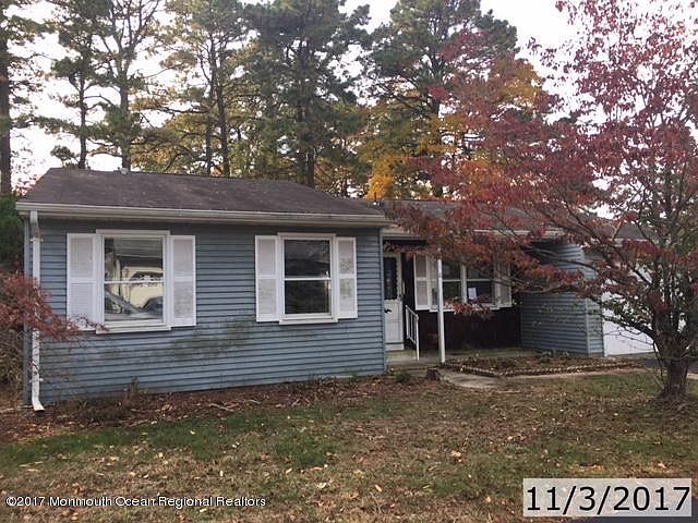 1st image of 18 Longwood Drive