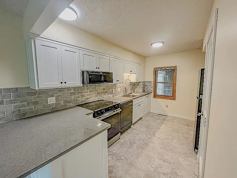 4172 Knob Cir — Photo 5