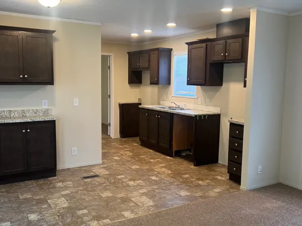 290 Park Ln, Sauk Village, IL 60411