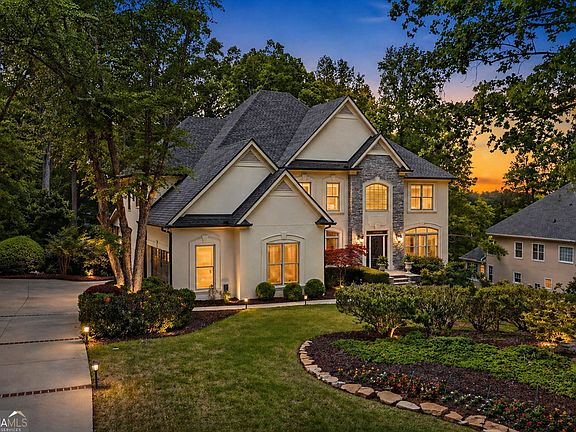2nd image of 630 Danas Ridge Dr