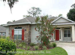 8613 SW 26th Ln, Gainesville, FL 32608
