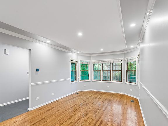 4th image of 15 Winding Branch Rd