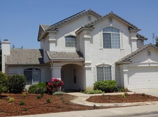 2270 E Ticonderoga Dr, Fresno, CA 93720