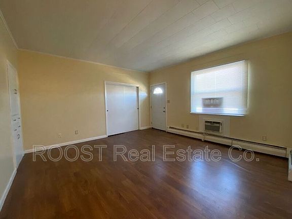 3rd image of 230 N Broad St #B