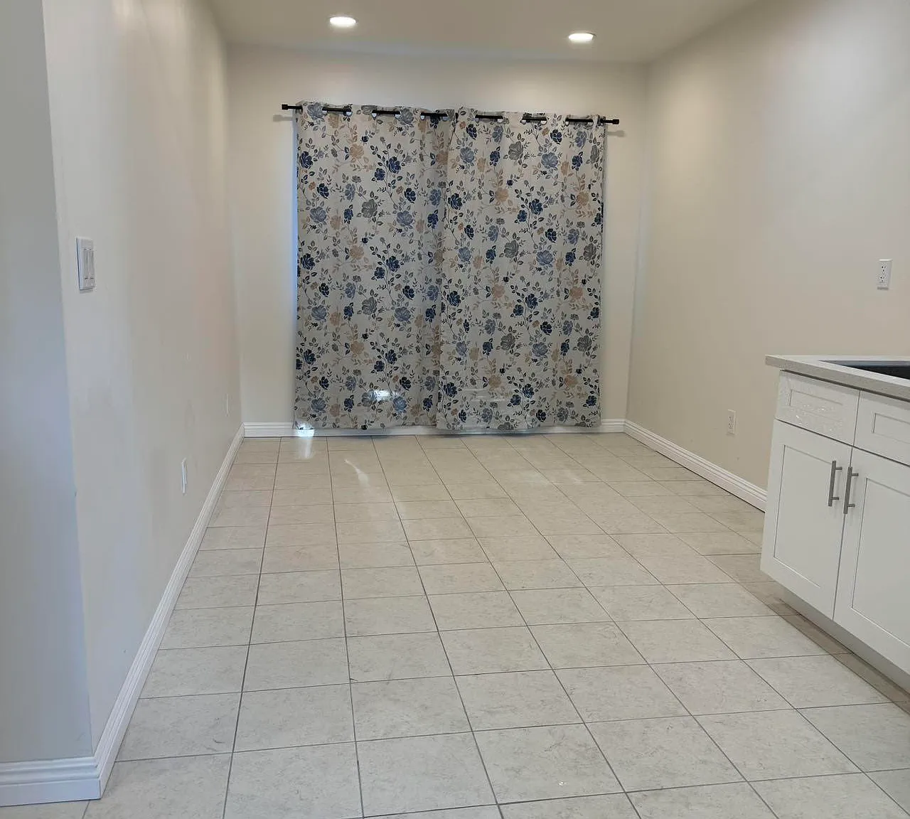 2 bed, 850 sqft, $1,900 — Photo 4