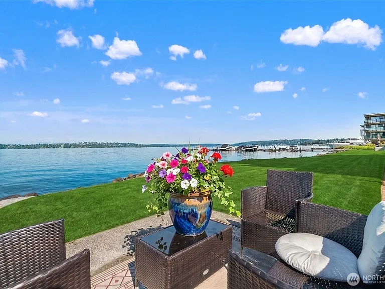 6333 Lake Washington Blvd NE #206 — Photo 7