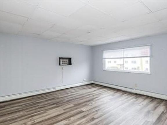 5th image of 200 Central Avenue Superior S #2