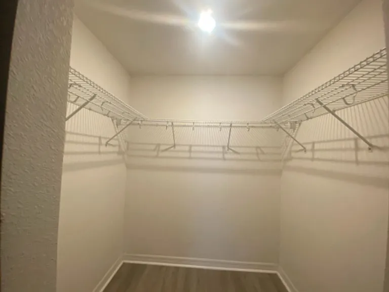 26463 Mott Ave — Photo 11