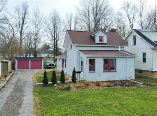 4717 Snow Rd, Parma, OH 44134