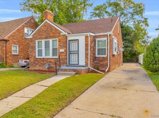 18458 Snowden St, Detroit, MI 48235