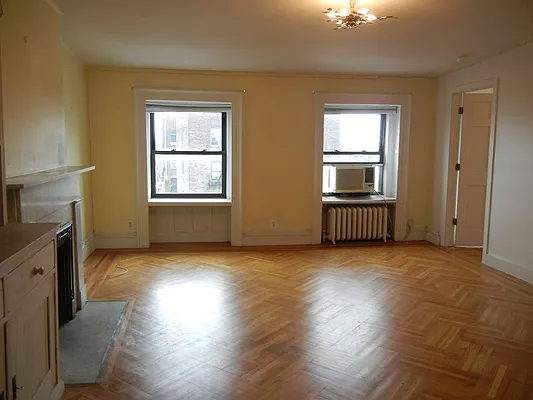 Rented by Brooklyn Heights Real Estate Inc | media 12