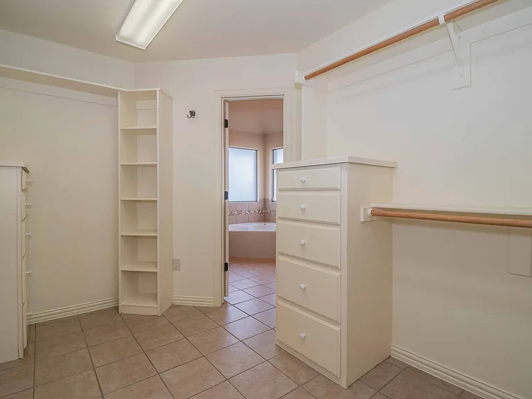 5957 Stacy Ln — Photo 27