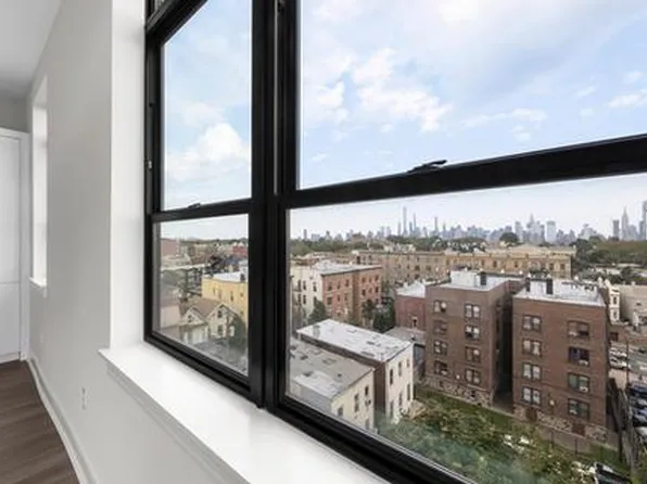 121 34th Street image 177 of 213