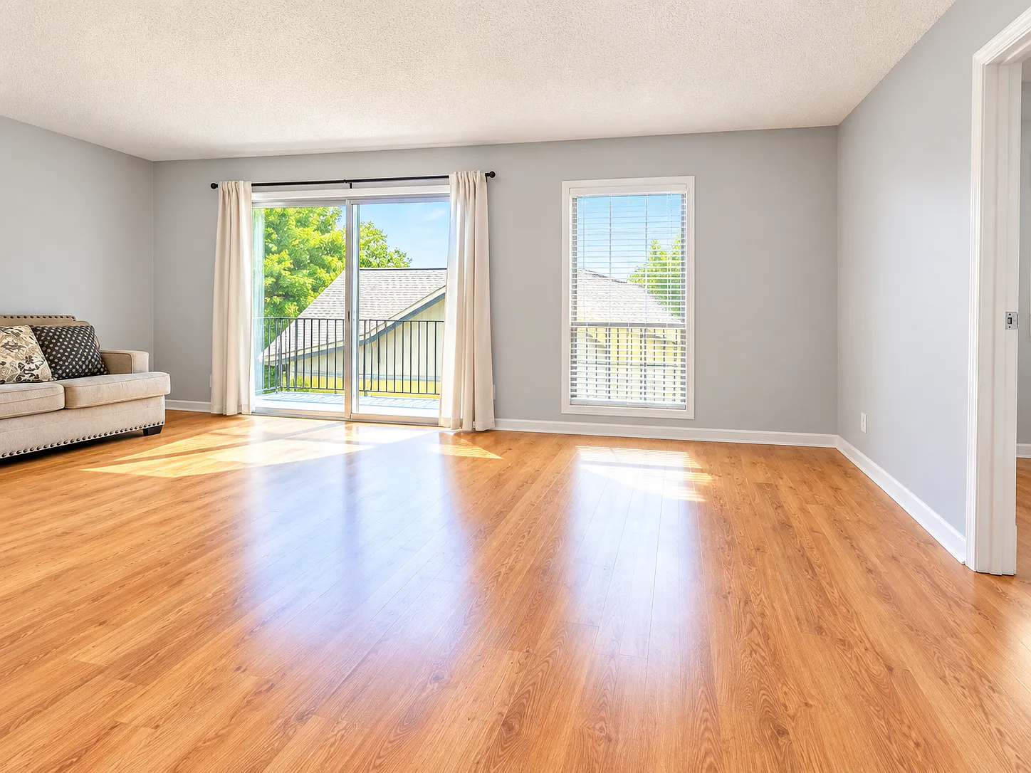 6851 Roswell Road Northeast, Unit H11 — Photo 2