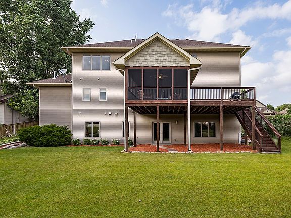 3rd image of 1743 Sandbar Cir