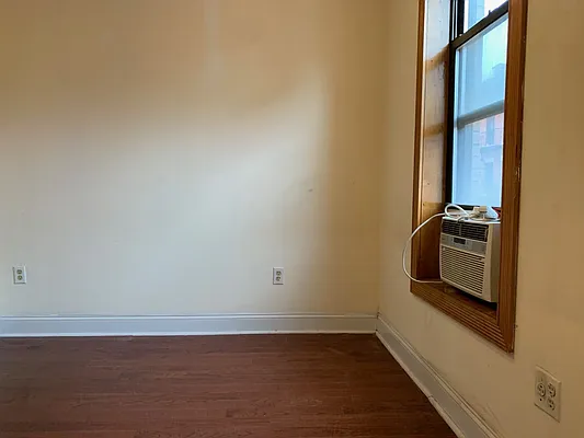 Rented by Gold & Appel Realty Corp | media 14