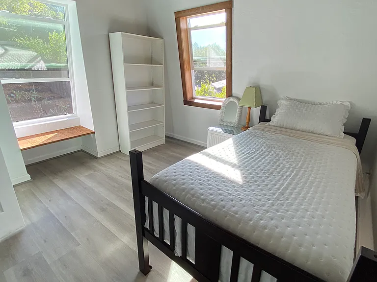 32 Oakhurst Rd — Photo 17
