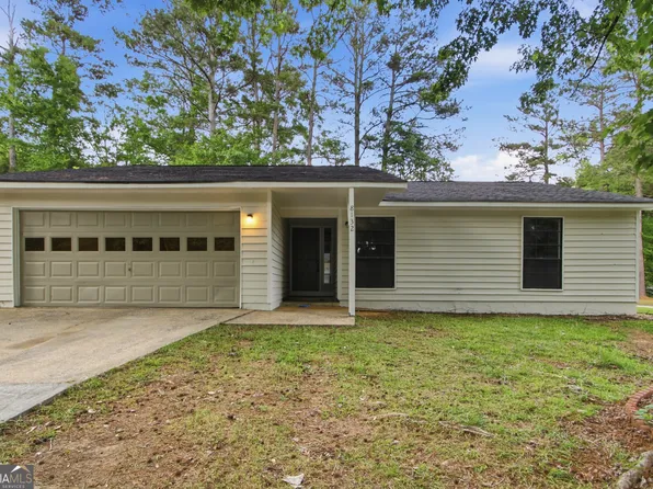 8132 Creekstone Ct, Riverdale, GA 30274
