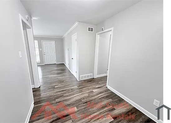 2147 Pamela Dr — Photo 12
