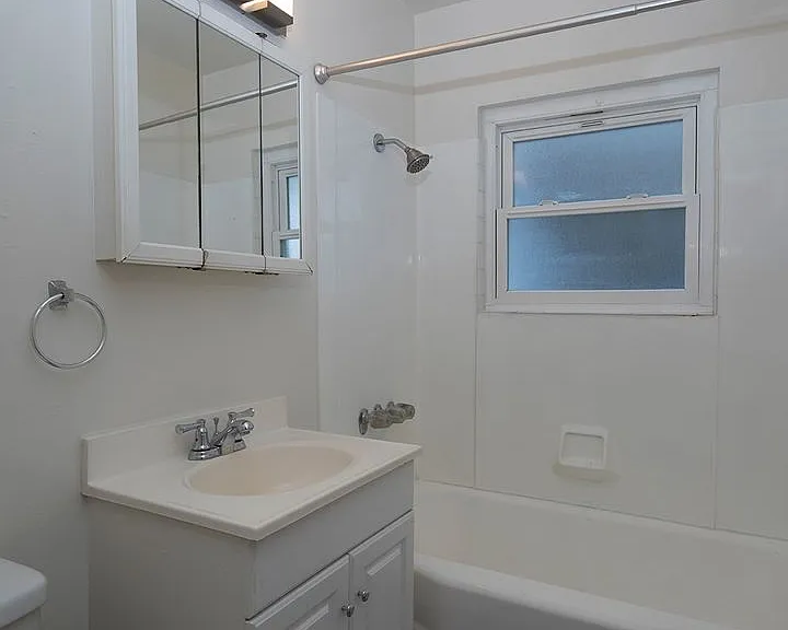 5024 Mission Blvd #5050 — Photo 11