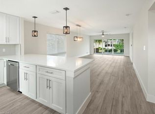 390 Palm Dr APT 3, Naples, FL 34112