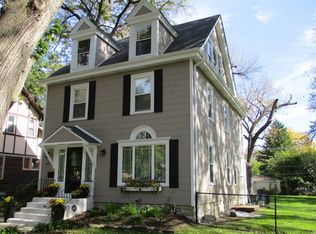 10525 S Prospect Ave, Chicago, IL 60643