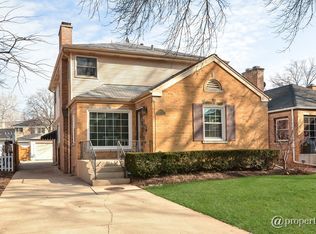 6343 N Leroy Ave, Chicago, IL 60646