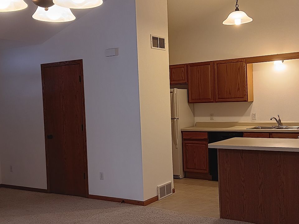 1st image of 10658 Mill Pond Rd #B