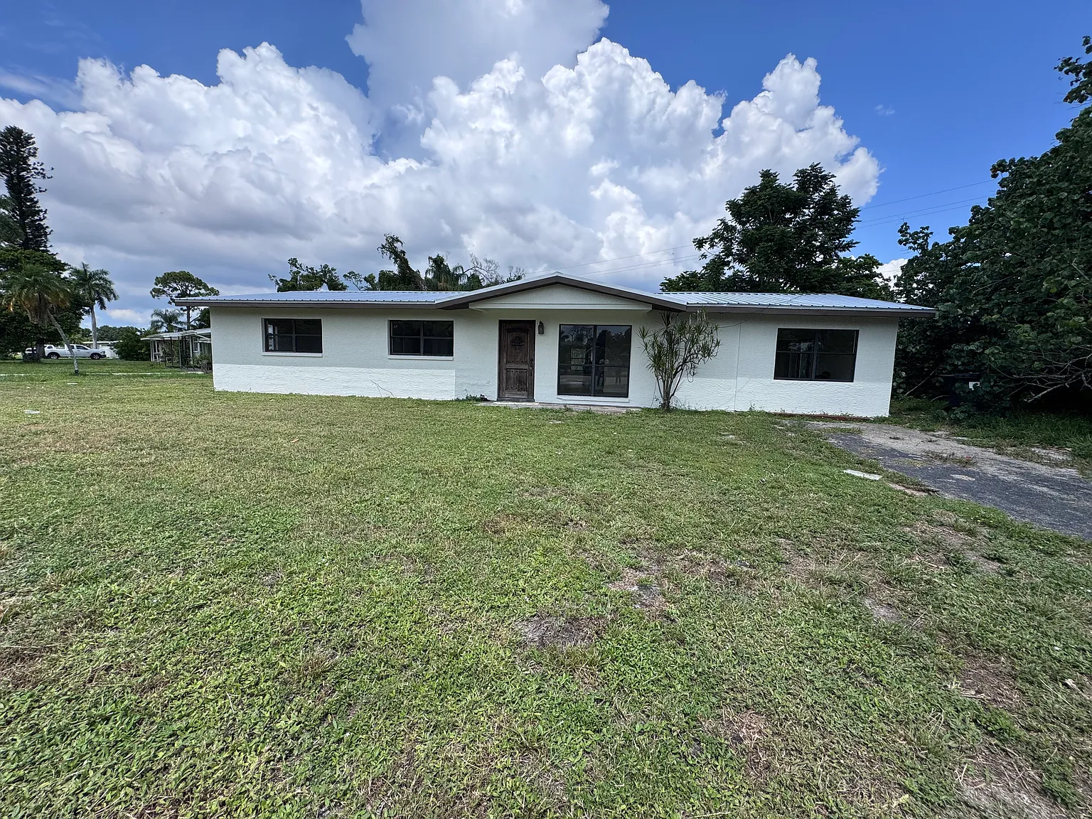 3 bed, 1800 sqft, $2,250 — Photo 1