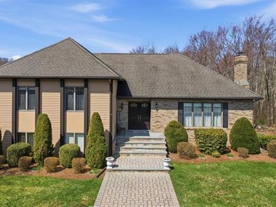 6 Christopher Dr, Johnston, RI, 02919