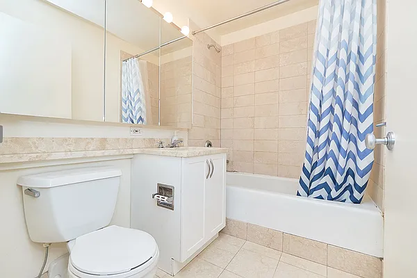 Rented by Compass | media 18