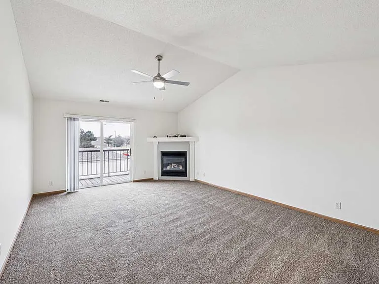 Northbrook Apartments — Photo 107