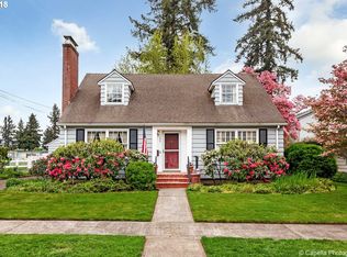 11806 SE Madison St, Portland, OR 97216