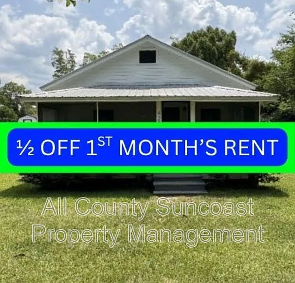 420 Magnolia St — Photo 1
