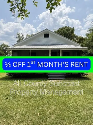 420 Magnolia St Photo 1