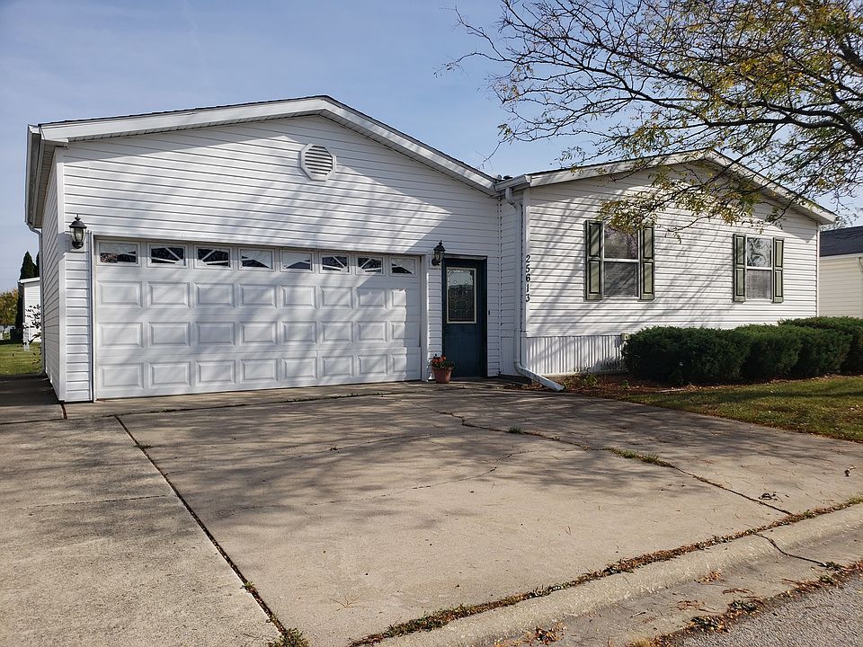 1st image of 25613 Shoal Creek Dr