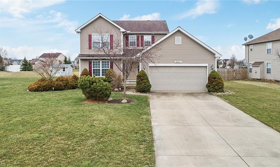 1st image of 38301 Avalon Dr
